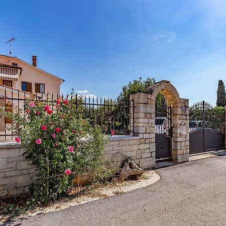 Palmira Appartement Poreč Buitenkant foto