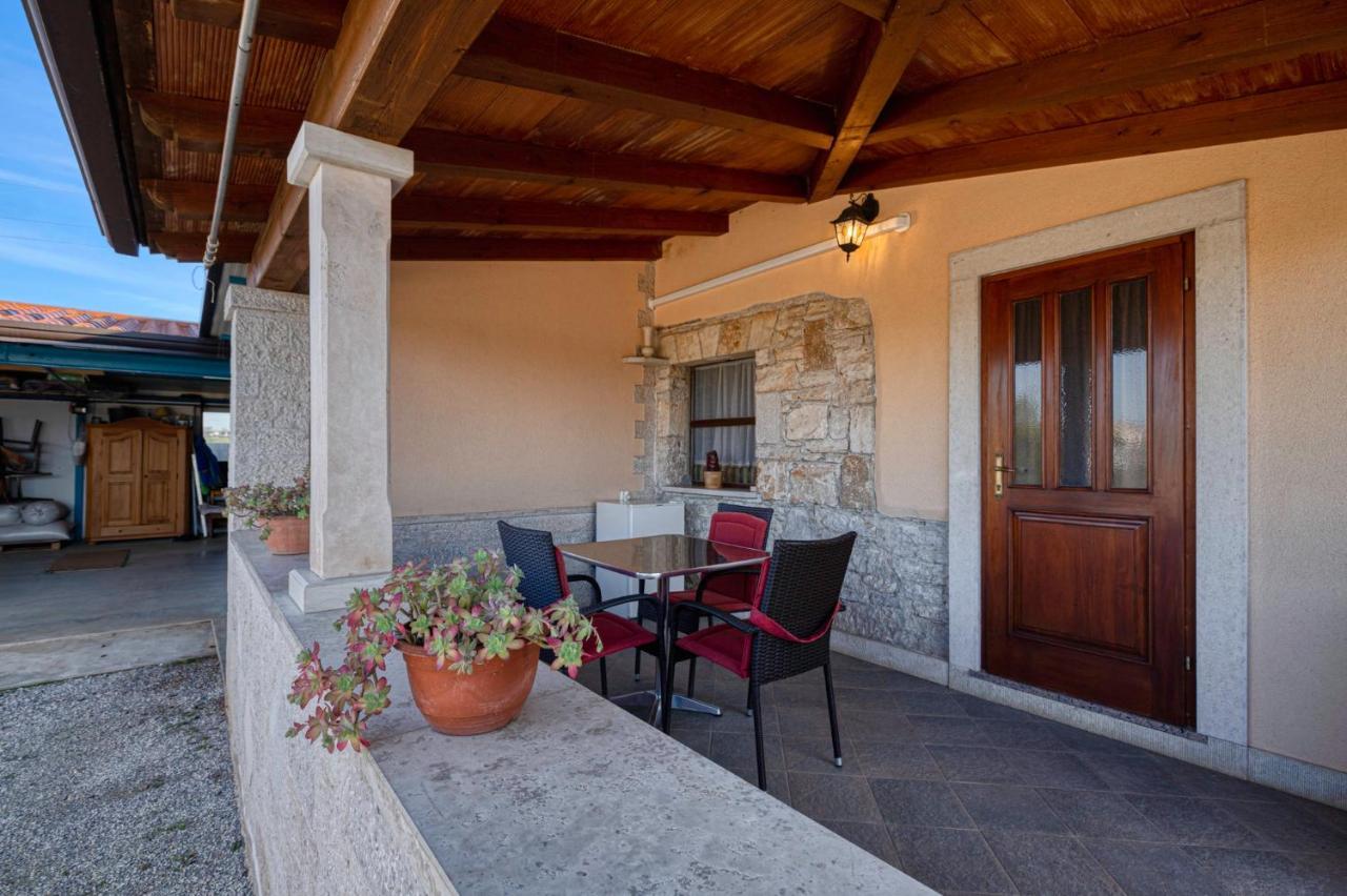 Palmira Appartement Poreč Buitenkant foto