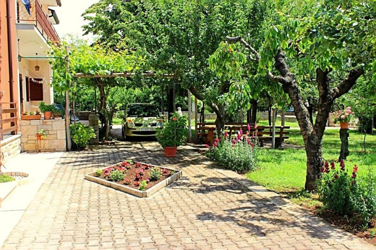 Palmira Appartement Poreč Buitenkant foto